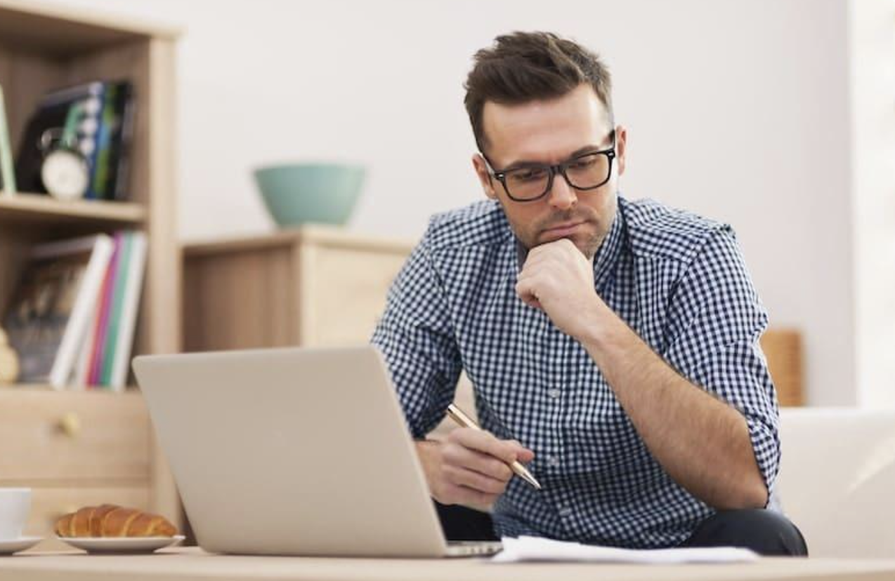 Steps to Handle Negative Reviews Effectively